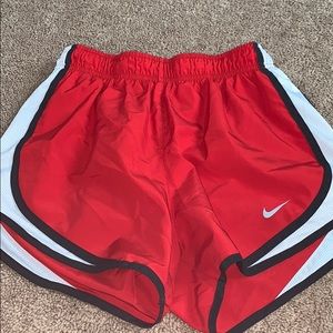 NIKE SHORTS XS